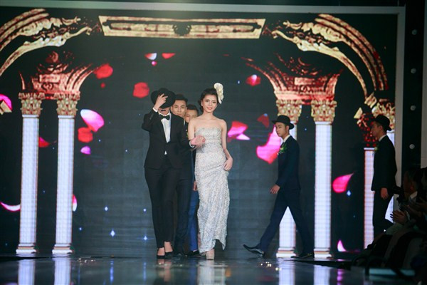 Á hậu Trà My gợi cảm làm vedette thời trang ảnh 7