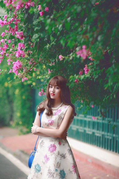 Á hậu Trà My xinh tươi giữa trời thu Hà Nội ảnh 3