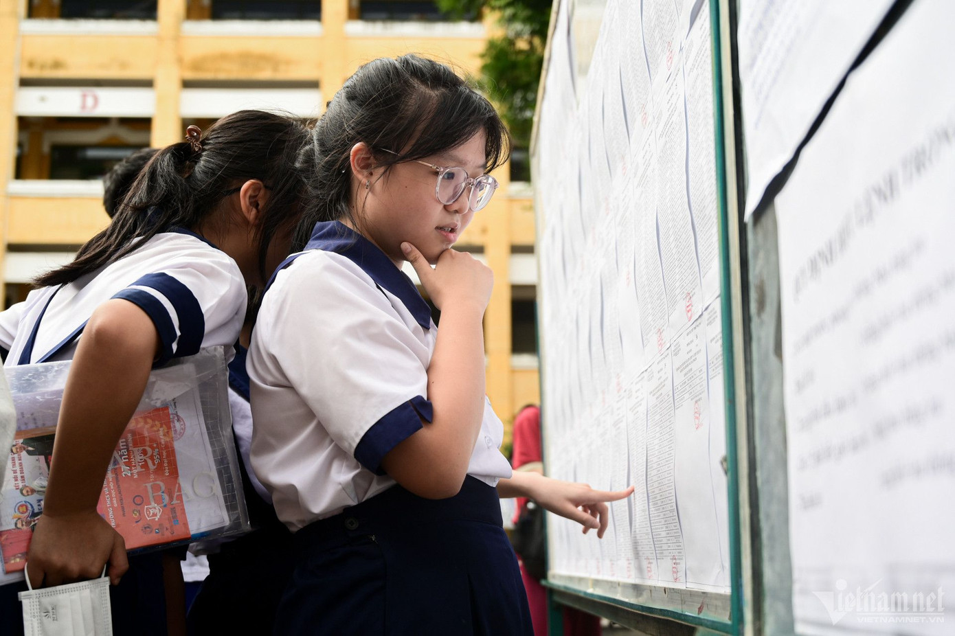 Teen cần lưu ý kiểm tra kỹ các giấy tờ tuỳ thân trước khi đi thi nhé! Ảnh minh hoạ: Vietnamnet