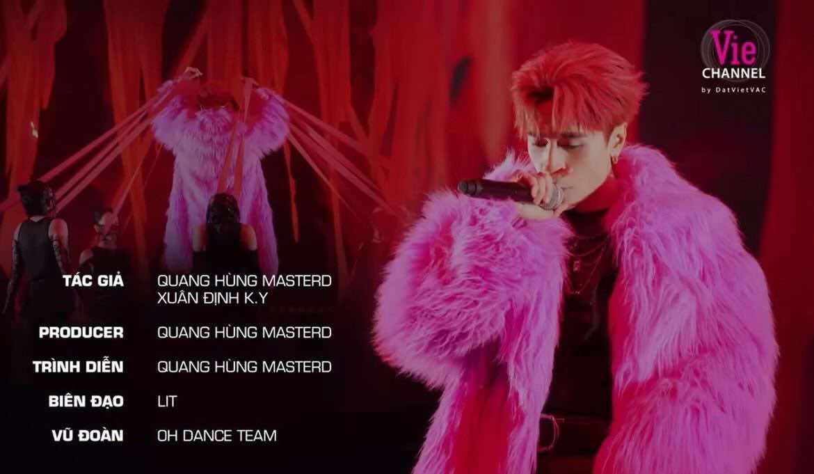 Các bằng chứng được khán giả tích cực chia sẻ nhằm chứng minh các bài hát đều được ghi rõ đầy đủ tên những người sáng tác.