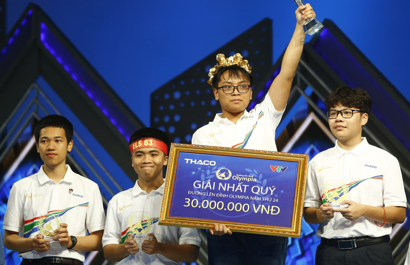 Phú Đức giành vòng nguyệt quế đầy thuyết phục.