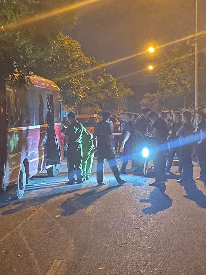 Lực lượng chức năng có mặt tại hiện trường.