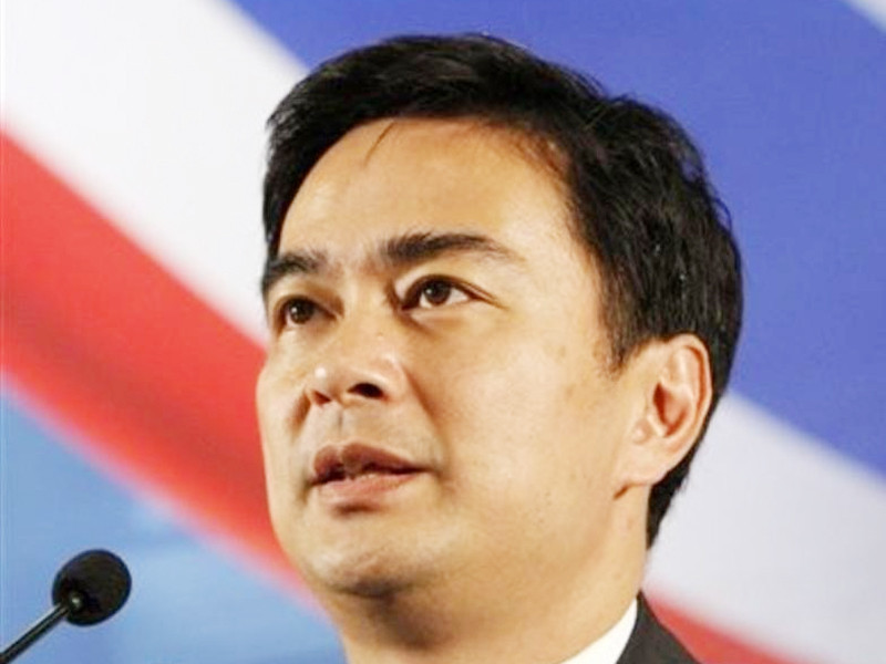 Thủ tướng Abhisit Vejjajiva. Ảnh: odt.co