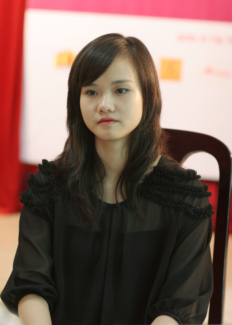 Lê Ngọc Thúy là thí sinh thi đầu tiên nên lúc đầu khá căng thẳng