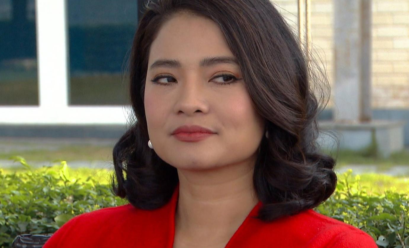 Tạo hình vai Thanh Lam của Thúy Hằng trong 'Chồng cũ, vợ cũ, người yêu cũ'.