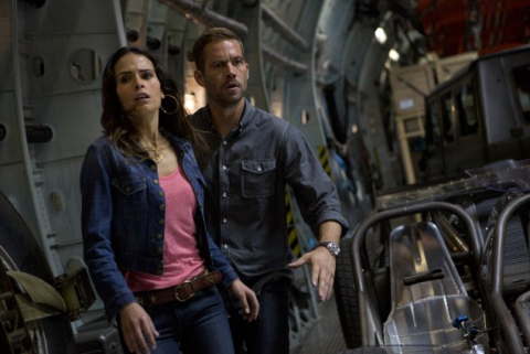 Paul Walker vẫn thủ vai Brian O'Conner trong Fast & Furious 6 năm 2013. Paul Walker vẫn thủ vai Brian O'Conner trong Fast & Furious 6 năm 2013