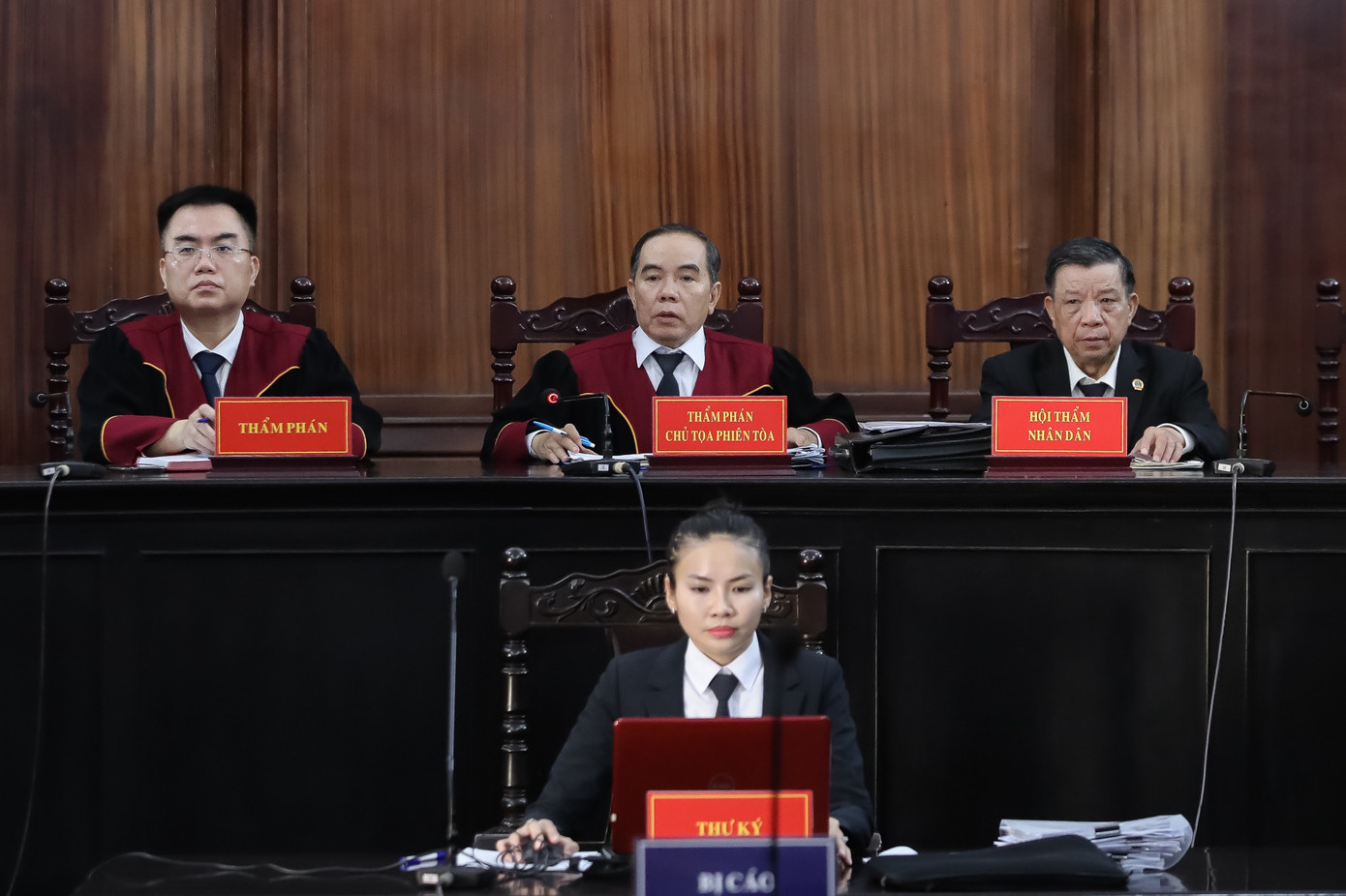 HĐXX phiên tòa.
