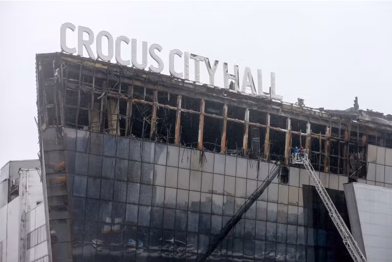 Nhà hát Crocus City Hall tan hoang sau vụ tấn công ngày 22/3. (Ảnh: Reuters) Nhà hát Crocus City Hall tan hoang sau vụ tấn công ngày 22/3. (Ảnh: Reuters)