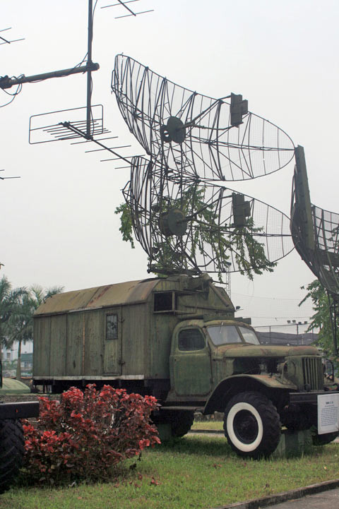 Nhiệm vụ nặng nề của bộ đội ra-đa là phải đào sâu suy nghĩ và sớm phát hiện ra B-52 của địch