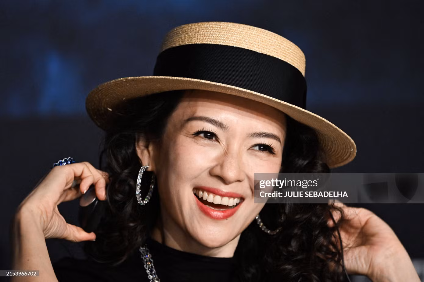Diện mạo, khí chất của Dương Mịch dưới ống kính Getty Images bị đánh giá không bằng đàn chị hơn 8 tuổi, Chương Tử Di. Diện mạo, khí chất của Dương Mịch dưới ống kính Getty Images bị đánh giá không bằng đàn chị hơn 8 tuổi, Chương Tử Di.