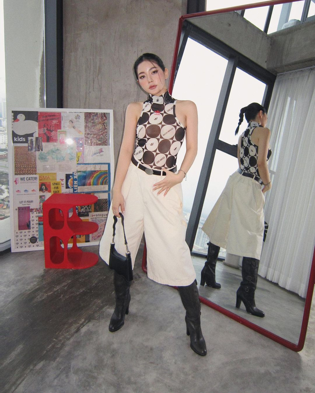 Như Yến (trái) - Kim Boo Phạm (phải).