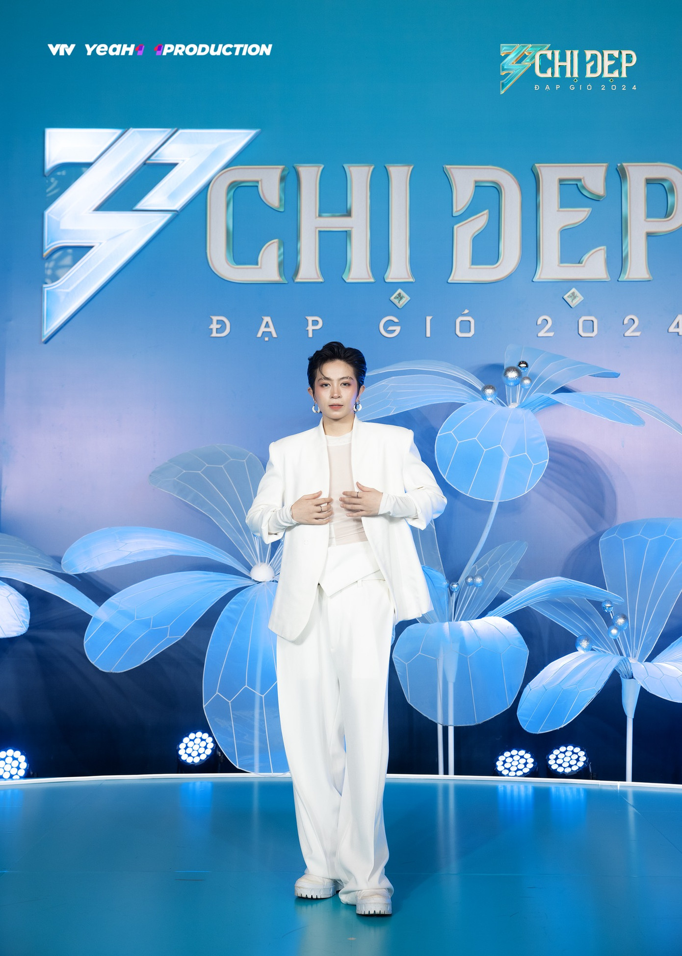 Vẻ bảnh bao của Gil Lê trong phong cách menswear hút hồn fangirl.