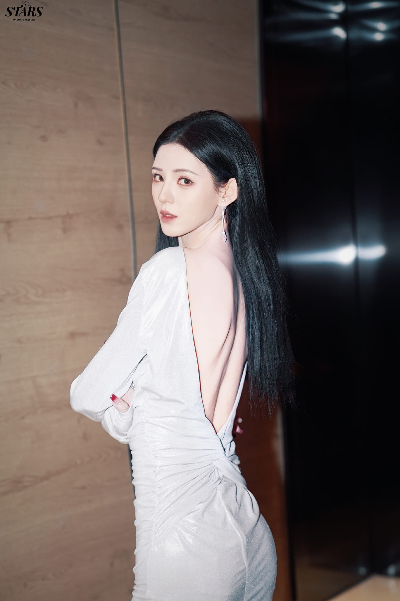 "Búp bê Trung Quốc" được đánh giá cao nhờ gu ăn mặc thời thượng.