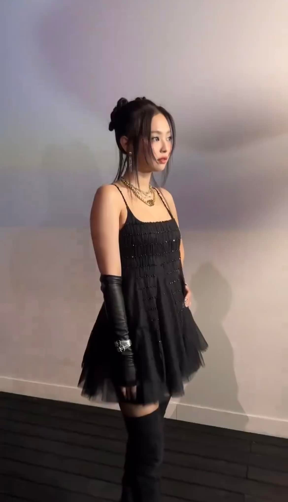 Jennie BLACKPINK &quot;mở khóa&quot; bộ Haute couture thứ 3 với nhà mốt Pháp.