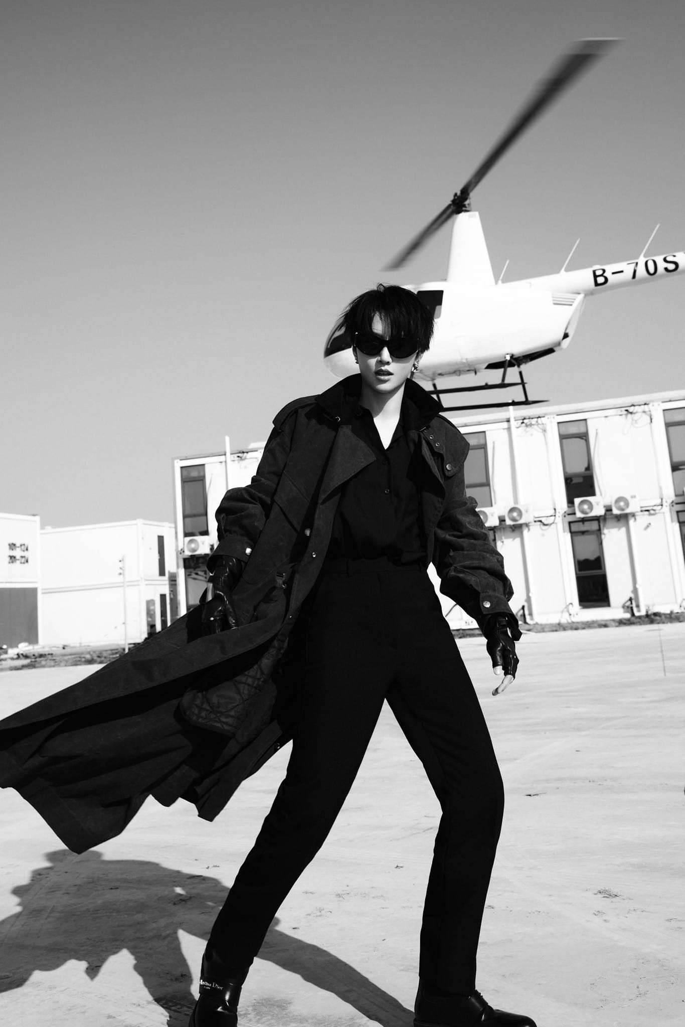 Lưu Vũ Hân mặc trang phục đến từ BST Cruise 2025 của Dior.