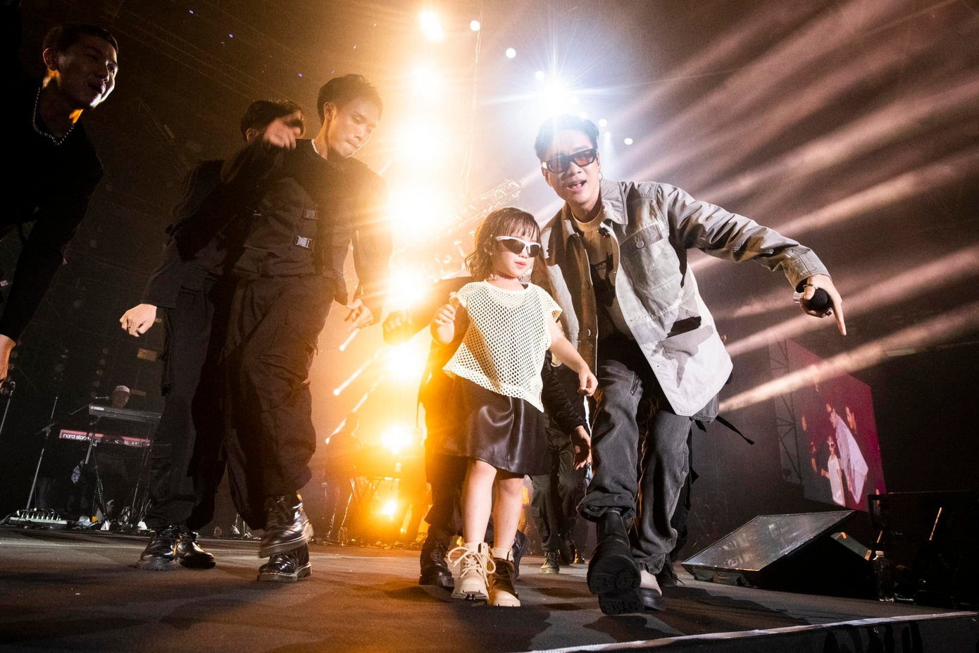 Tài khoản mạng xã hội Instagram của &quot;idol nhí&quot; Cici Anh Chi hiện có 221K lượt theo dõi.