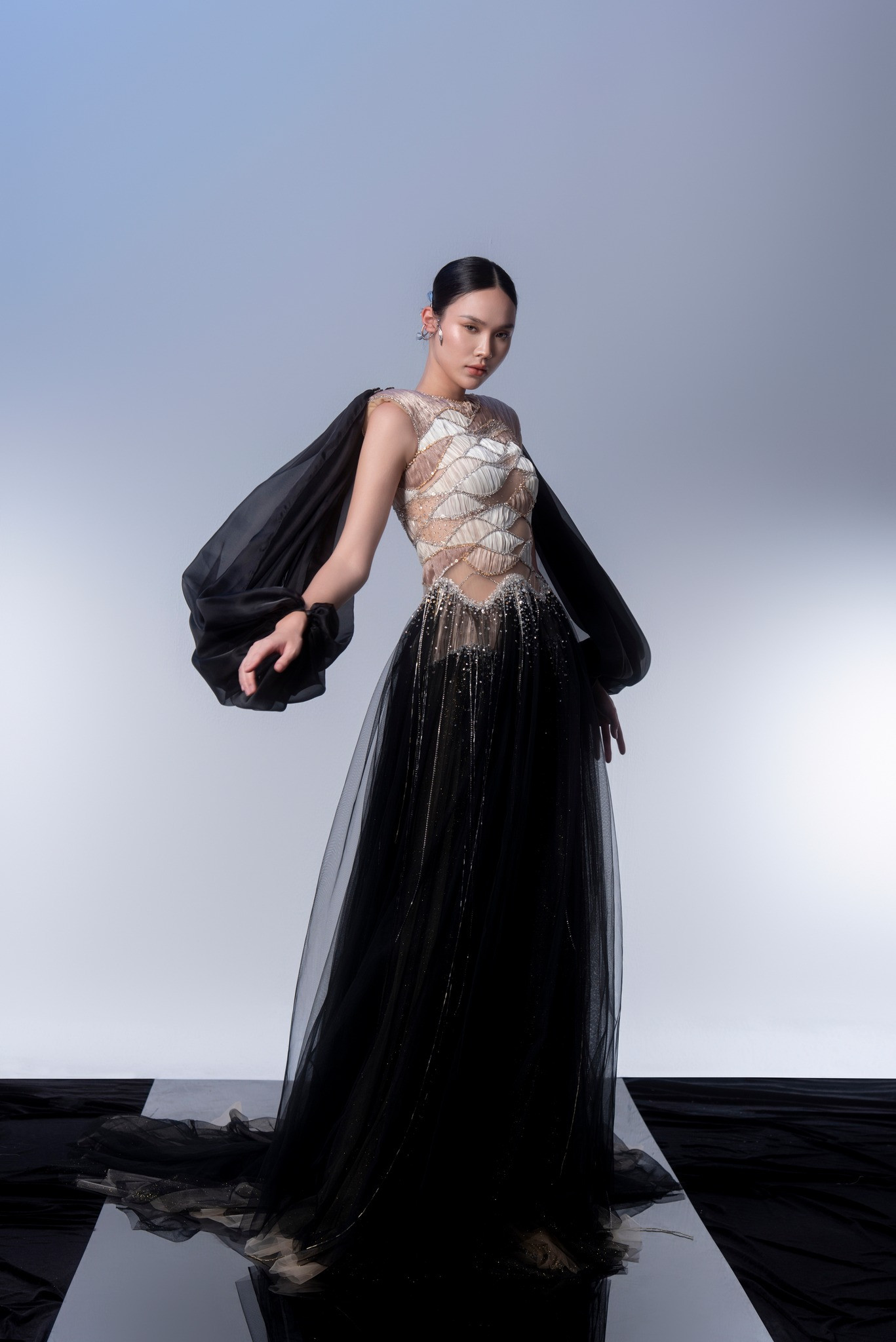 Hình ảnh muối qua góc nhìn nghệ thuật của tân Thủ khoa Thời trang Đại học Tôn Đức Thắng. Hình ảnh muối qua góc nhìn nghệ thuật của tân Thủ khoa Thời trang Đại học Tôn Đức Thắng.