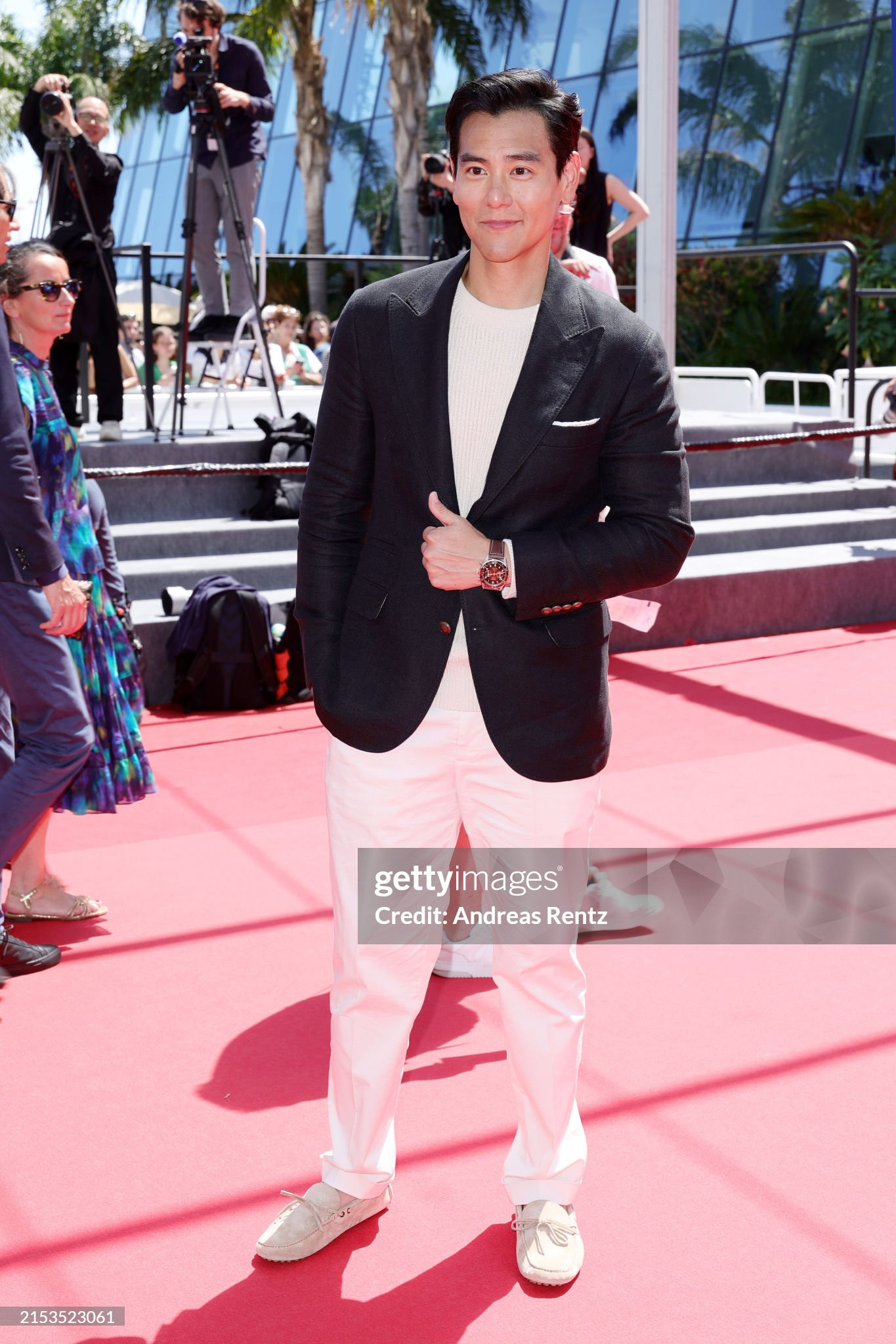 Bành Vu Yến duy trì phong độ điển trai như thường lệ. Bành Vu Yến duy trì phong độ điển trai như thường lệ.