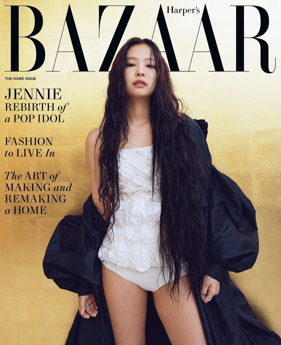 Jennie BLACKPINK là idol K-pop đầu tiên &quot;bỏ túi&quot; 2 trang bìa tạp chí lớn tại Mỹ bao gồm ELLE và Harper’s BAZAAR.