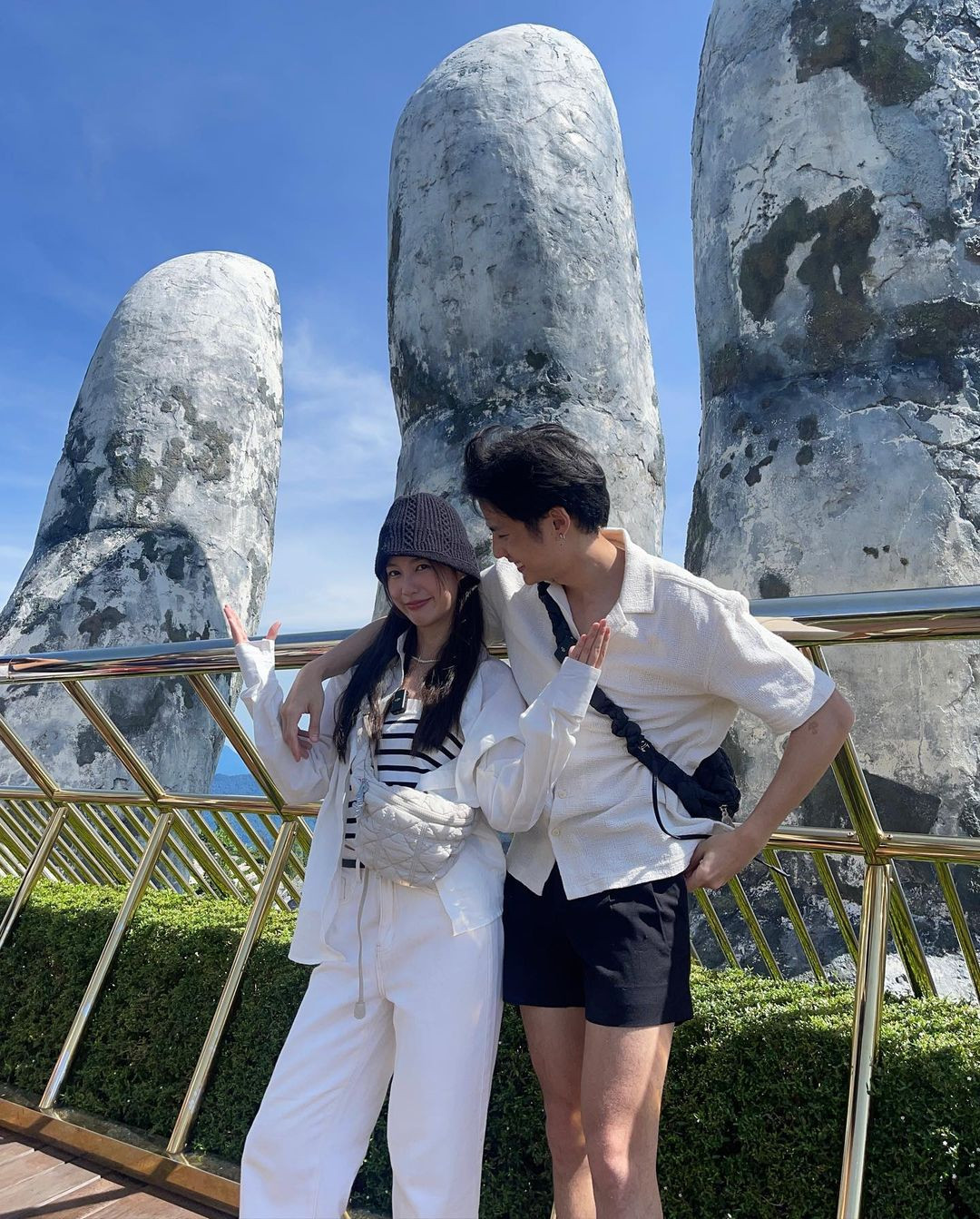 Năm trước, Pimtha có chuyến du lịch tại Việt Nam cùng nhóm bạn thân. Năm trước, Pimtha có chuyến du lịch tại Việt Nam cùng nhóm bạn thân.