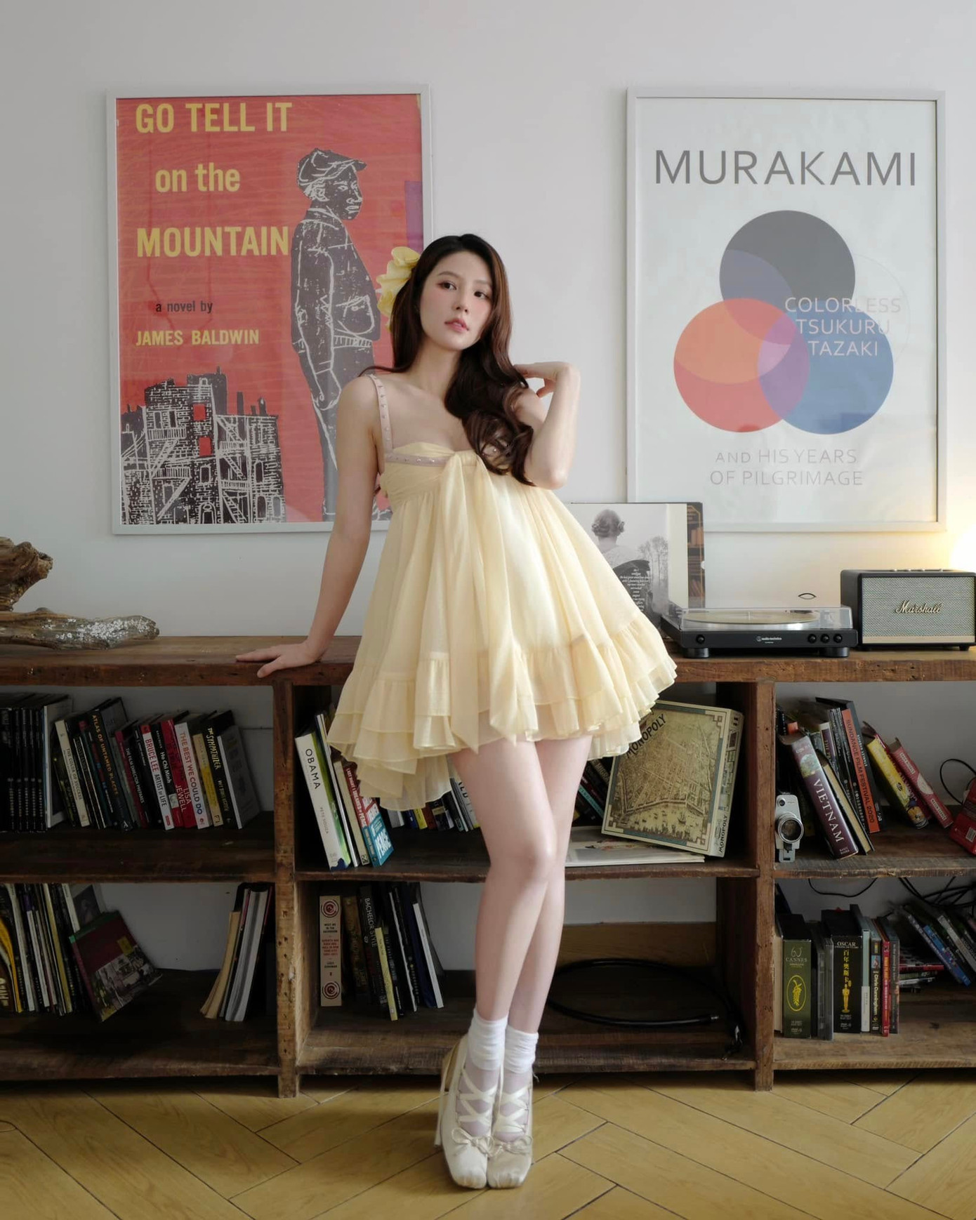 Diễm My &quot;ghi điểm&quot; với gu thời trang bầu thanh lịch, ngọt ngào. Các chi tiết xếp ly, bồng xòe cùng tông màu pastel tôn lên nhan sắc cuốn hút của &quot;nàng dâu hào môn&quot;.