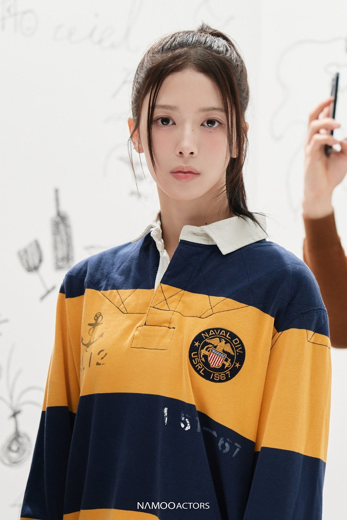 Roh Jeong Eui hiện có 1,3 triệu người theo dõi trên Instargram.