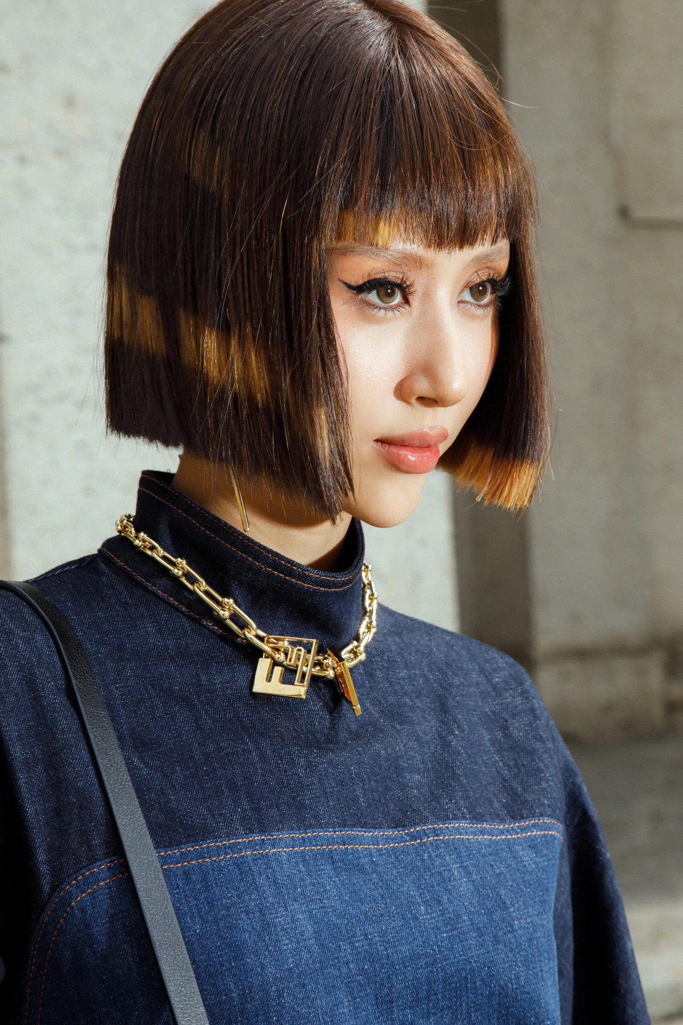 Quỳnh Anh Shyn duy trì phong độ ấn tượng trong ngày đầu tham dự Milan Fashion Week.