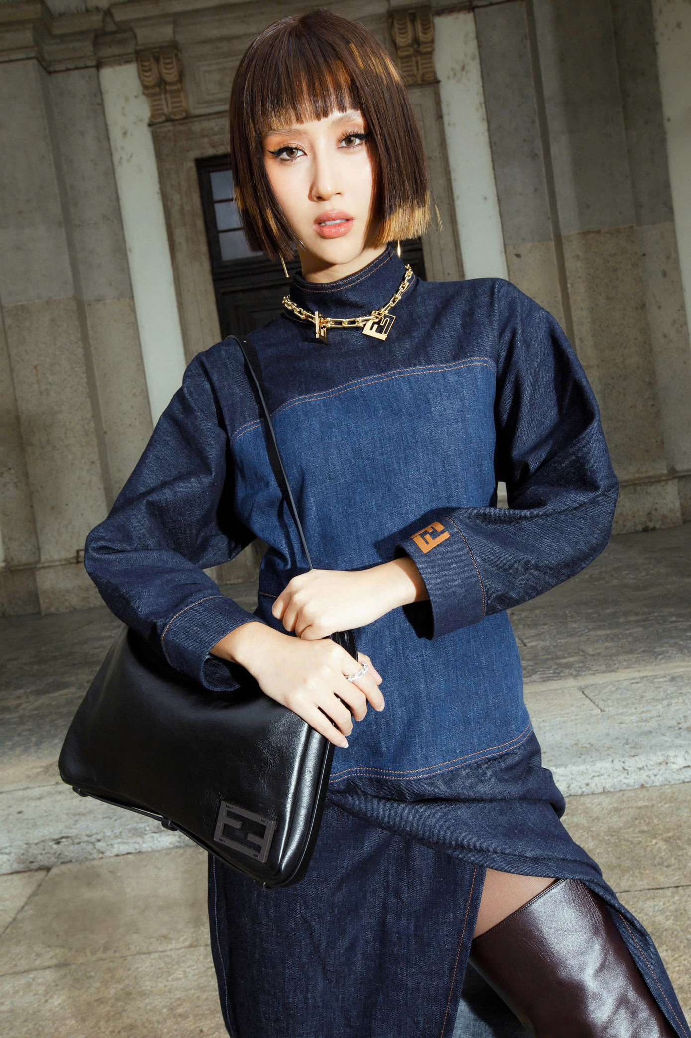 Quỳnh Anh Shyn duy trì phong độ ấn tượng trong ngày đầu tham dự Milan Fashion Week.