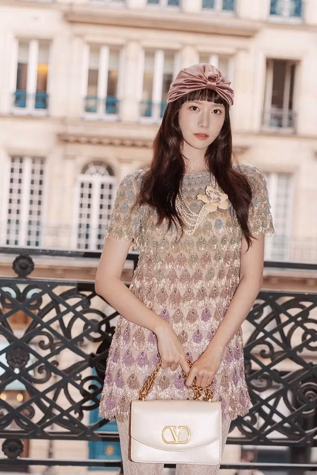 Khí chất trưởng thành của Yoona SNSD được nhận xét "over hợp" với thương hiệu Ý.