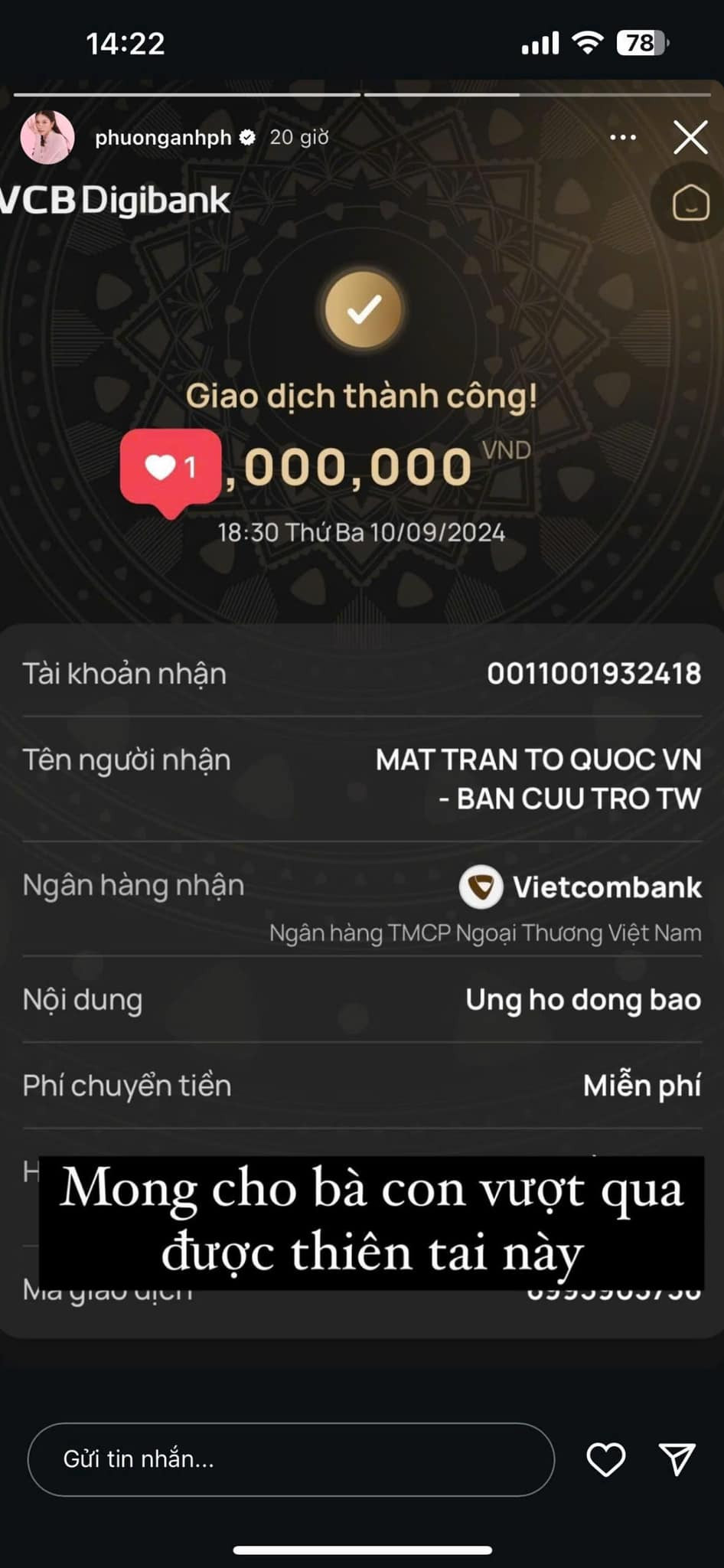 Hoa hậu Bùi Quỳnh Hoa, Hoa hậu Lương Thùy Linh, Á hậu Phạm Ngọc Phương Anh góp sức cùng bà con vùng bão lũ.