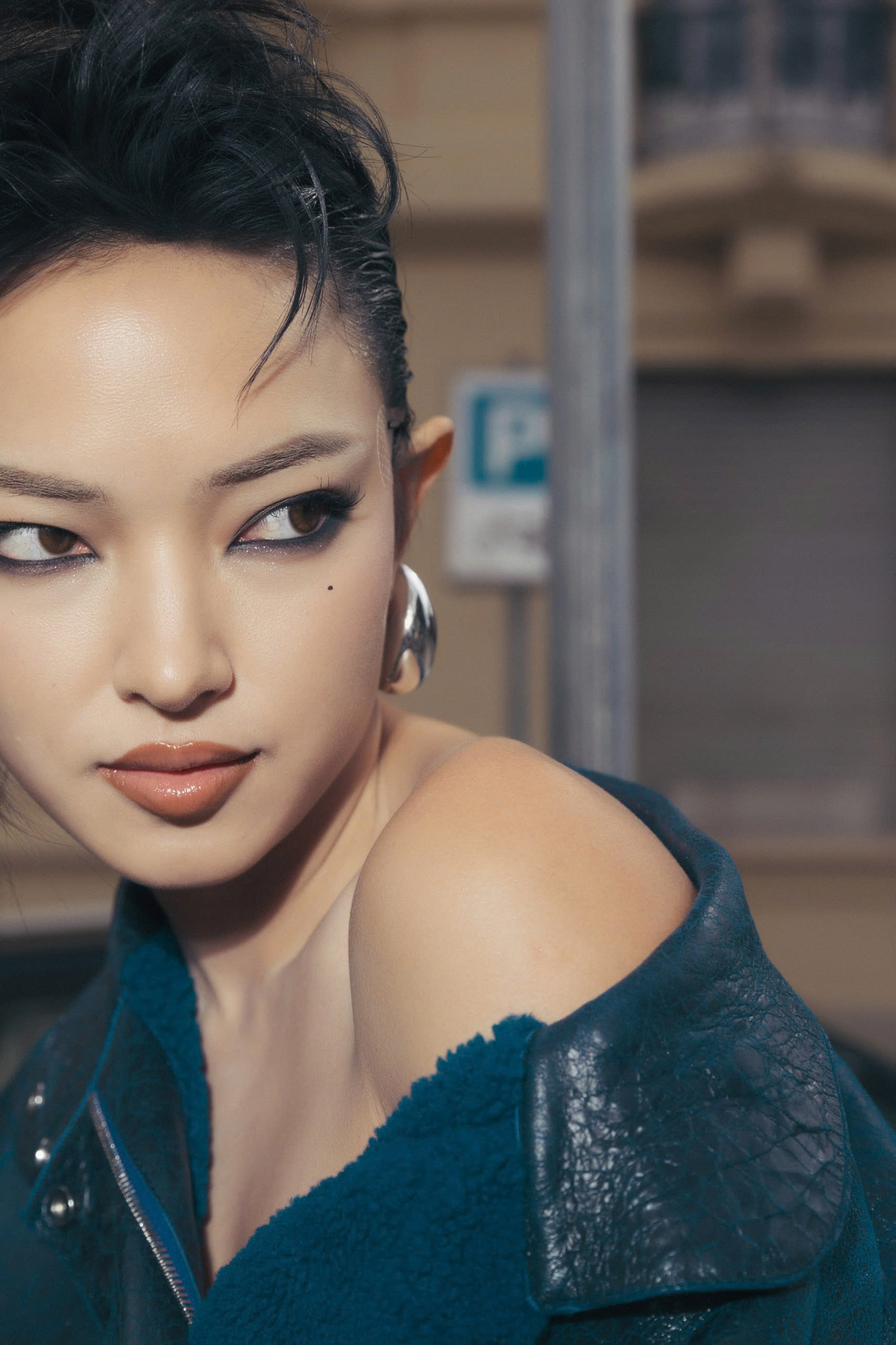 Châu Bùi tái xuất Fashion Week sau 2 mùa vắng bóng.