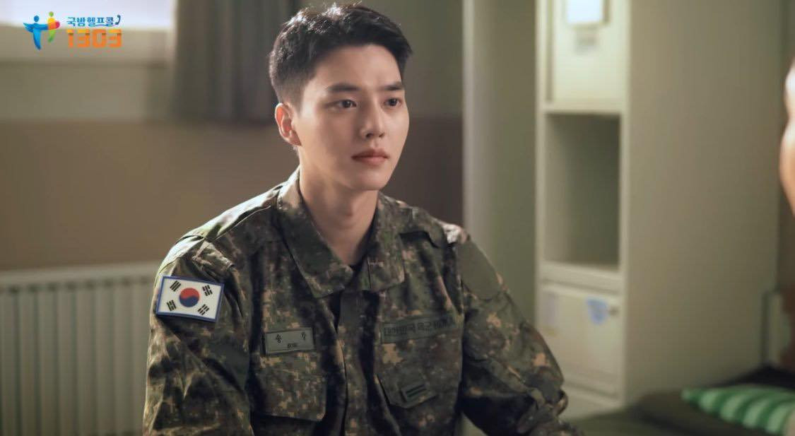 Hình ảnh mới mẻ của nam diễn viên 9X trông như phân cảnh của một dự án phim.