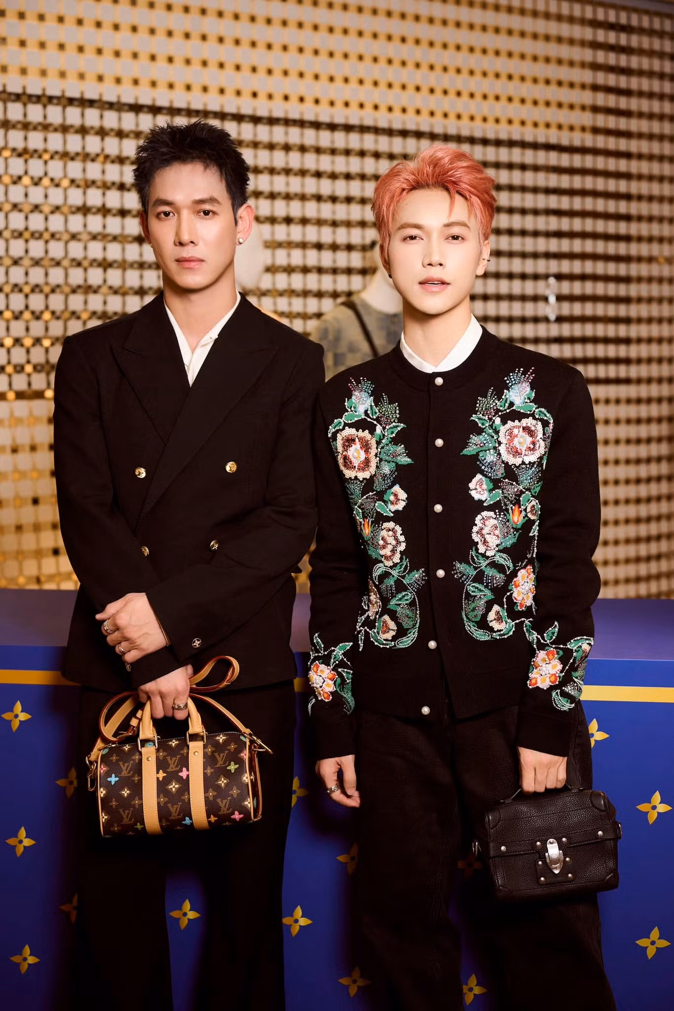 Dàn Anh Trai "Say Hi" đình đám chung khung hình tại sự kiện của nhà mốt Louis Vuitton.