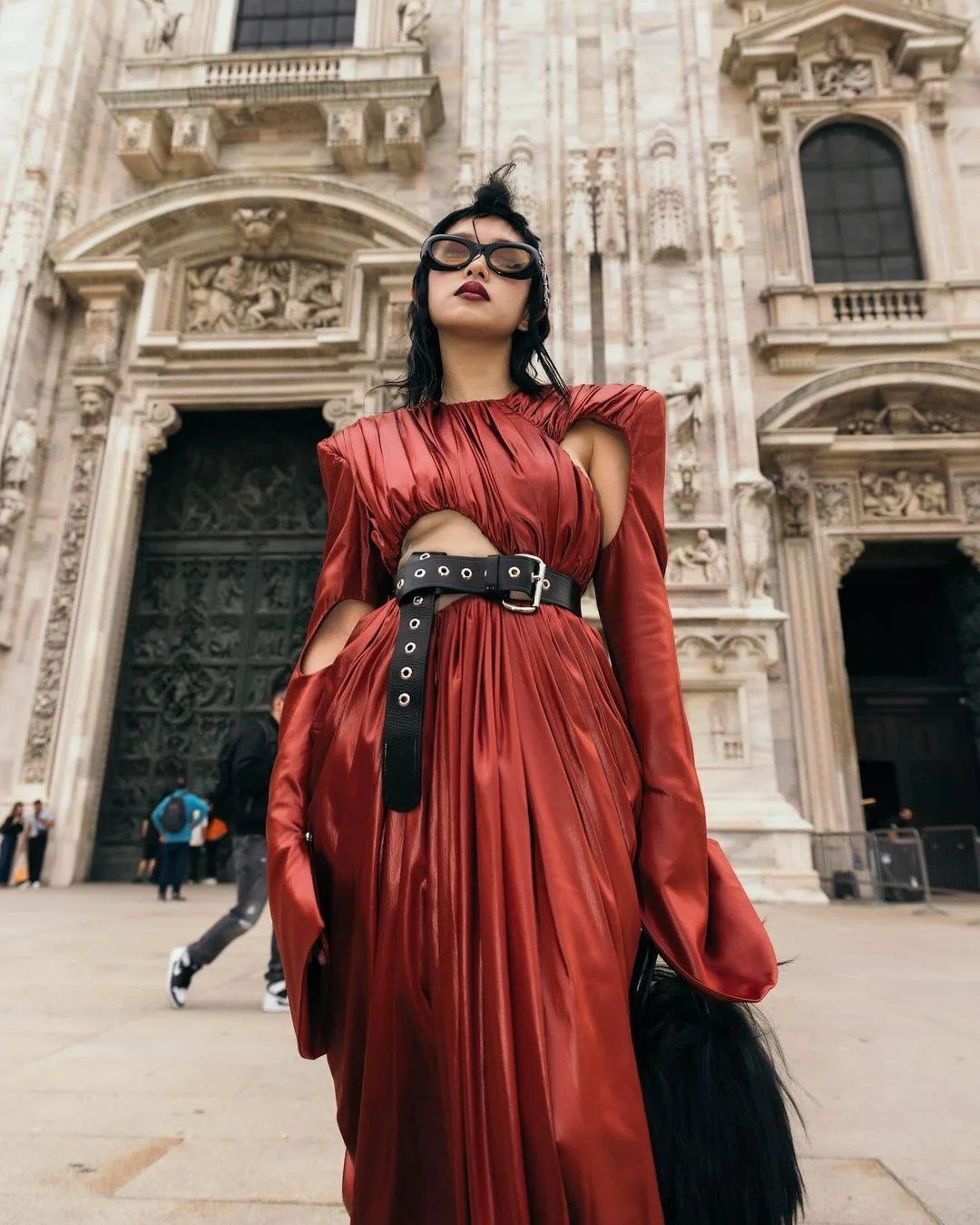 Quỳnh Anh Shyn và Châu Bùi xuất hiện với diện mạo cá tính, "chung vui" cùng người bạn đồng hương.