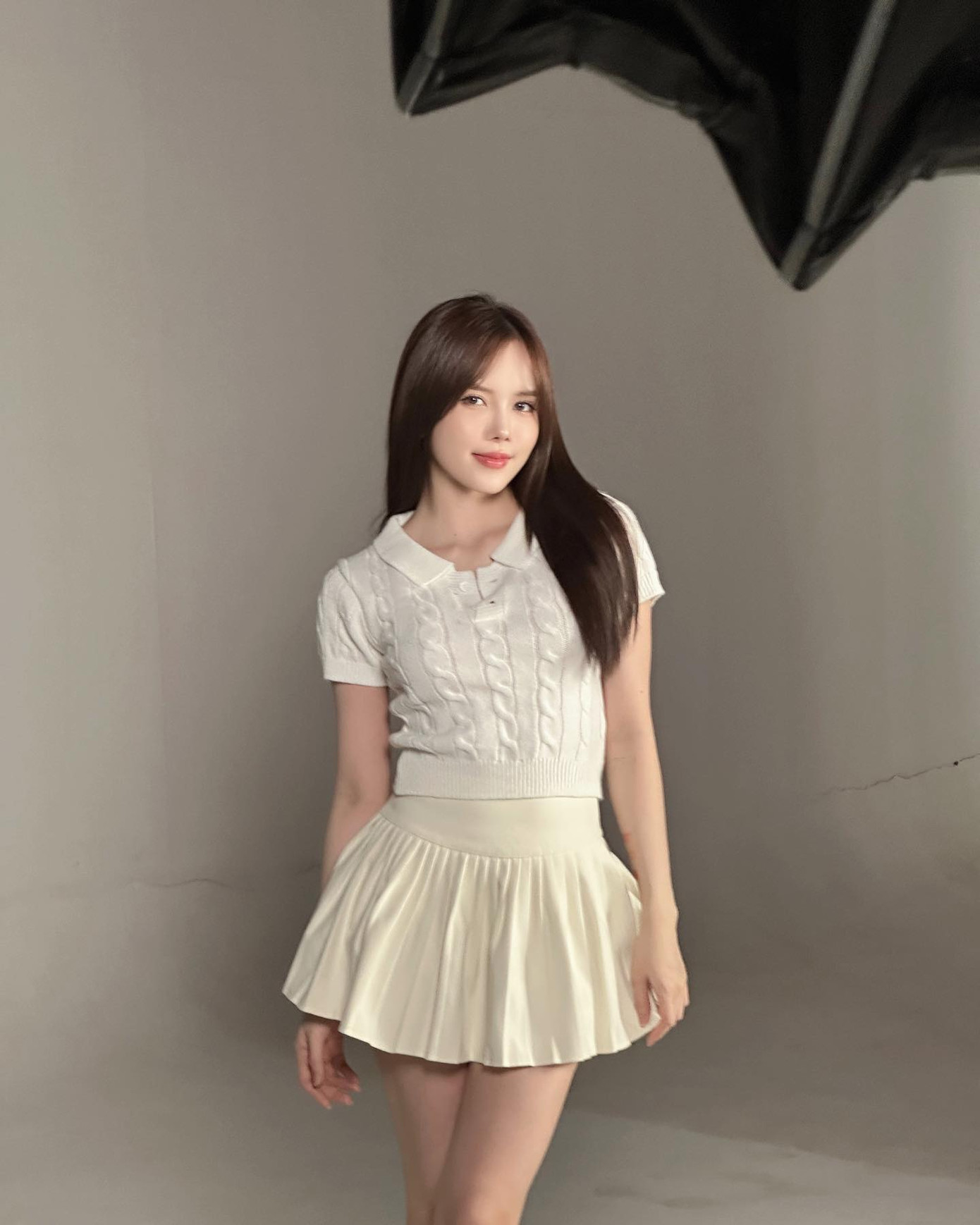 Thiều Bảo Trâm sở hữu nhan sắc ngọt ngào, thân hình săn chắc ở tuổi 30.