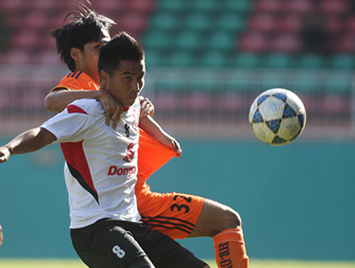 Ở tuổi 32 Việt Thắng vẫn thi đấu đầy máu lửa. Ở tuổi 32 Việt Thắng vẫn thi đấu đầy máu lửa