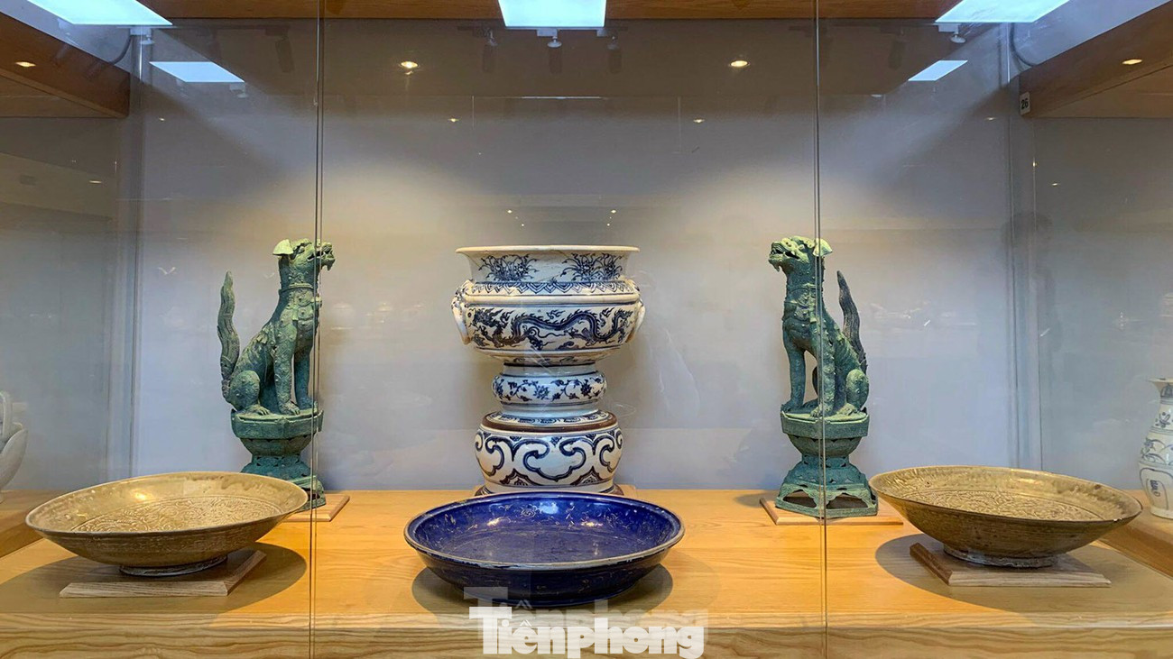 Bộ 6 bảo vật quốc gia thuộc bộ sưu tập cá nhân An Biên (Hải Phòng) mới được công nhận đầu năm 2023. Ảnh: Nguyễn Hoàn.