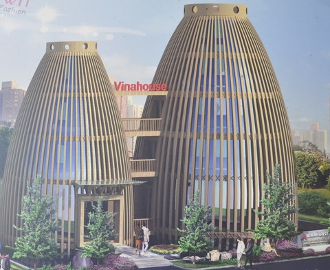 Mô hình ngôi nhà gỗ hình chiếc nơm cá đang được xây dựng tại xã Điện Dương, Điện bàn, Quảng Nam