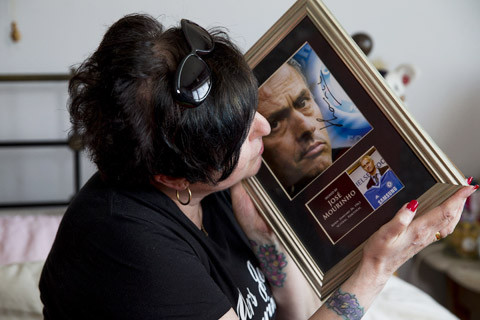 Gặp fan cuồng nhất thế giới của Mourinho ảnh 1