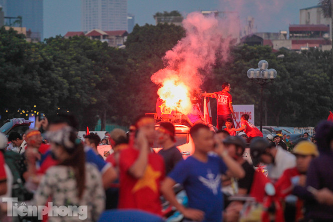 Quang Hải lập công, Việt Nam đánh bại Malaysia ảnh 11