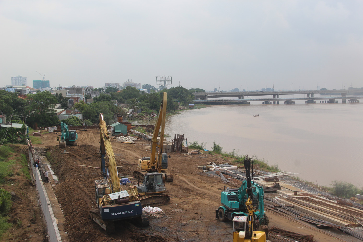 Dự án đường ven sông Đồng Nai chậm tiến độ do chưa có mặt bằng thi công.