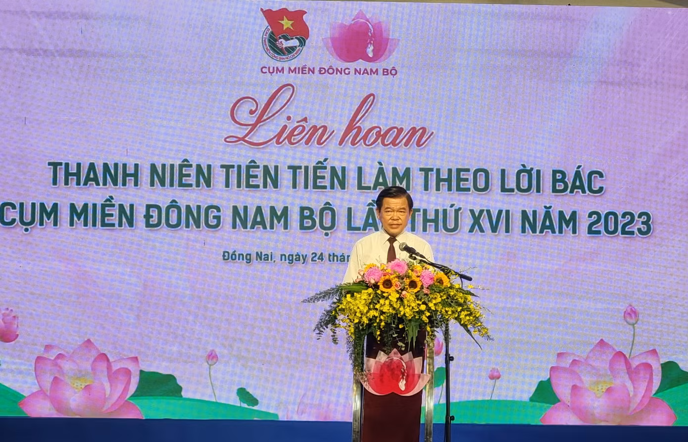 Tuyên dương 165 'thanh niên tiên tiến làm theo lời Bác' cụm miền Đông Nam bộ ảnh 1