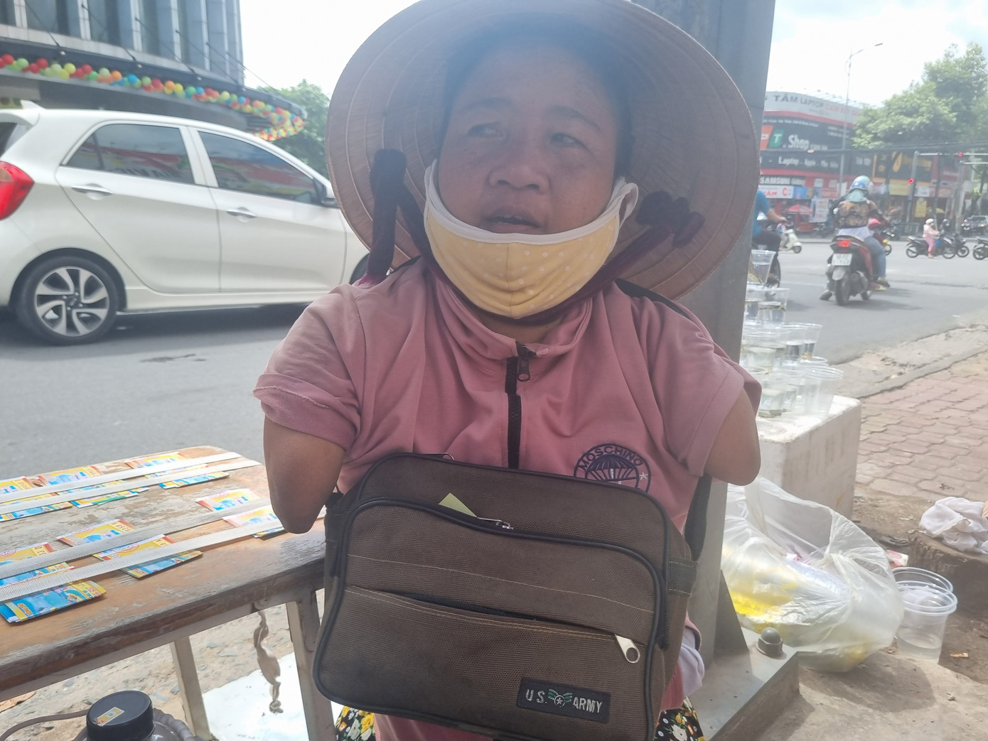 Chị Lê Thị Thuận bị chiếm đoạt vé số Chị Lê Thị Thuận bị chiếm đoạt vé số