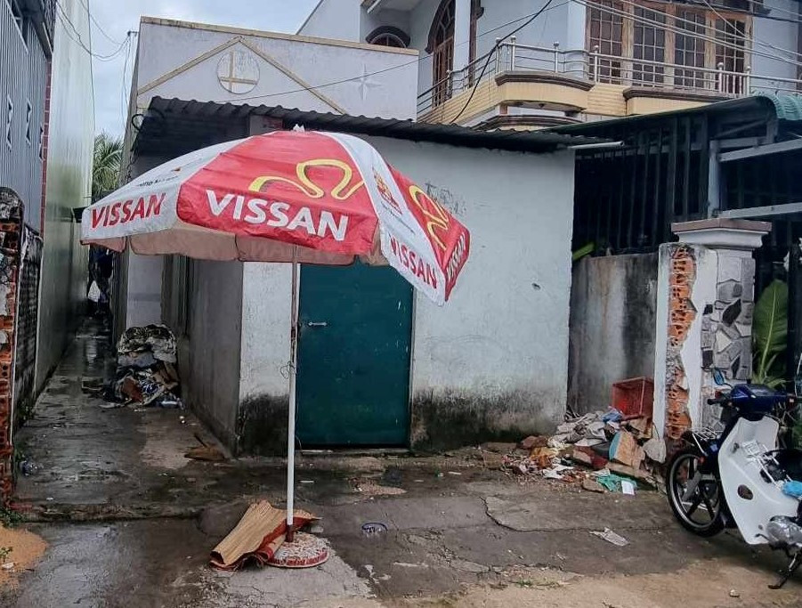 Khu nhà trọ nơi phát hiện anh T. tử vong