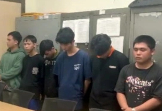 Nhóm thanh niên bị khởi tố