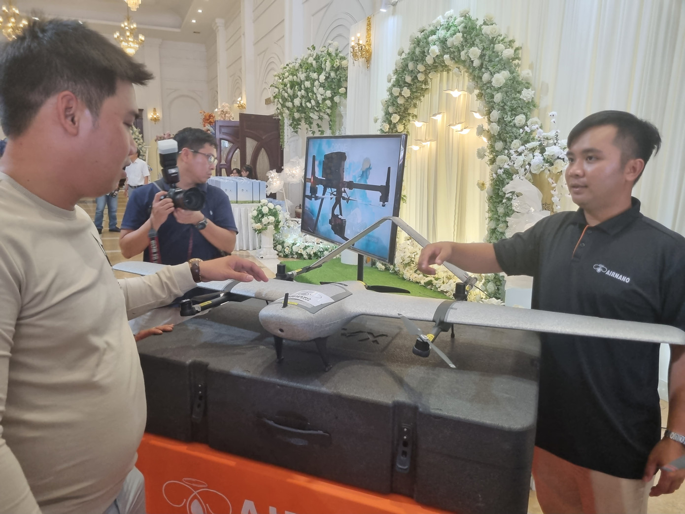 Thiết bị không người lái ứng dụng trong bay lập bản đồ phục vụ sản xuất Thiết bị không người lái ứng dụng trong bay lập bản đồ phục vụ sản xuất