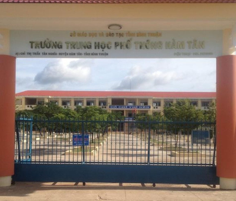 Trường THPT Hàm Tân nơi thầy Thiều đang giữ vị trí phó hiệu trưởng