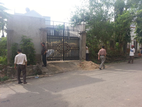 Căn nhà nơi Võ Hoàng Điệp bị bắn chết vào tối 29/5. Ảnh: K.C. Căn nhà nơi Võ Hoàng Điệp bị bắn chết vào tối 29/5. Ảnh: K.C