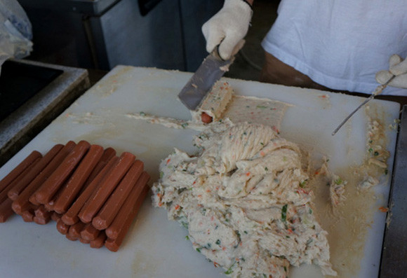  Lang thang một ngày trên đảo nếu đói, bạn có thể thưởng thức rất nhiều món ăn ngon