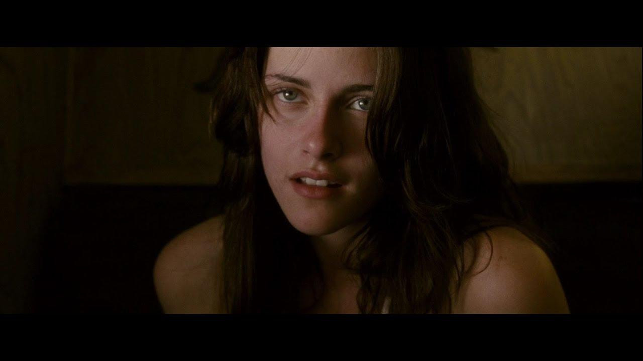 Kristen Stewart với nét đẹp hoang dại trong "Into the Wild". Nguồn: Pinterest